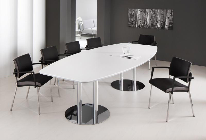 Besprechungstisch gebraucht München, Konferenztisch gross, gebrauchter Konferenztisch München, Besucherstühle und Besuchertisch München,  Konferenzmöbel Abverkauf München